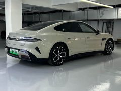 Xiaomi SU7 2024 Rear-Wheel Drive Long Range Smart Driving Edition - ფოტო 11