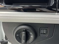 Volkswagen Jetta VS7 280TSI Automatic Entry-Level - ფოტო 12