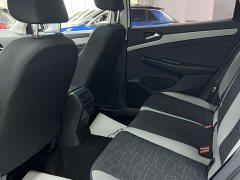 Volkswagen Jetta VS7 280TSI Automatic Entry-Level - ფოტო 5
