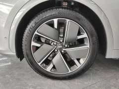 Li Auto L7 Ultra Smart Refresh Edition - ფოტო 13