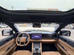 Volkswagen Leopard 5 2025 210KM Yunluo Tenshen Ultra - ფოტო 16