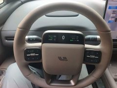 Li Auto i6 Four-Wheel Drive Standard Edition - ფოტო 6