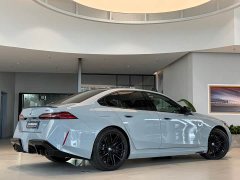 BMW M5 New Energy M5 - ფოტო 14