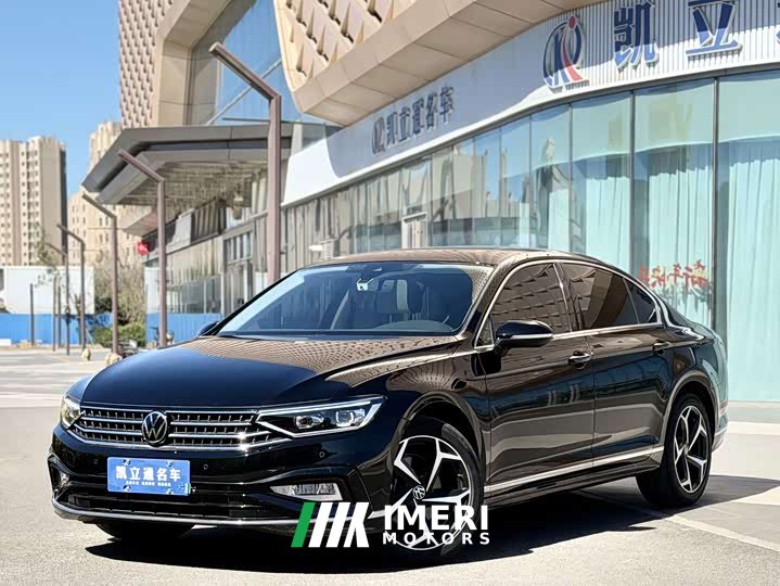 Volkswagen Magotan Facelift Zhongxiang 330TSI DSG Luxury - ავტომობილი ჩინეთიდან