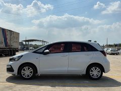 Honda Fit 1.5L CVT Trend Edition - ფოტო 3