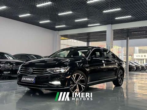 2022 Volkswagen Magotan 330TSI DSG 30th Anniversary Edition