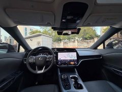 Lexus RZ 450e AWD Luxury Edition - ფოტო 6
