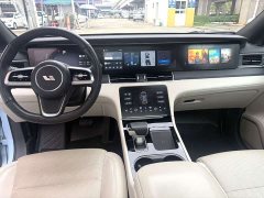 Li Auto ONE Extended Range 6-Seater - ფოტო 9
