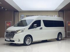 Toyota HIACE 3.5L Automatic - ფოტო 1