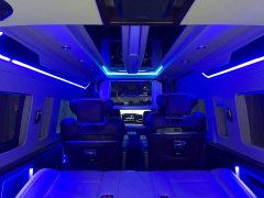 Toyota HIACE 3.5L Automatic - ფოტო 12