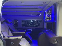 Toyota HIACE 3.5L Automatic - ფოტო 8