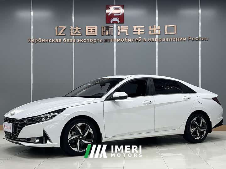 Hyundai Elantra 1.5L CVT Luxury