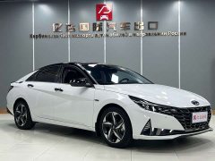 Hyundai Elantra 1.5L CVT Luxury - ფოტო 3