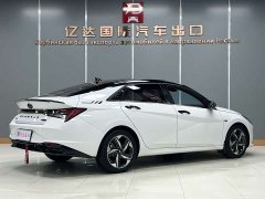 Hyundai Elantra 1.5L CVT Luxury - ფოტო 6