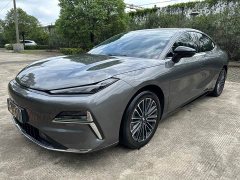 Geely Galaxy Xingyao 8 130km EM-i Premium Edition - ფოტო 4