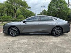 Geely Galaxy Xingyao 8 130km EM-i Premium Edition - ფოტო 7