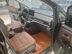 Honda Odyssey 2.0L e:HEV Sharp Premium Edition - ფოტო 10