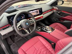 BMW 5 Series 530Li Luxury M Sport Package - ფოტო 5