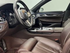 BMW 7 Series 730Li M Sport Package - ფოტო 16