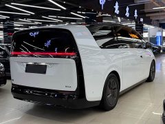 Li Auto MEGA Home Family Edition - ფოტო 6