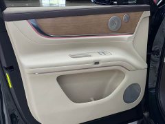 AITO M9 Extended Range Ultra 42kWh 6-Seater - ფოტო 12