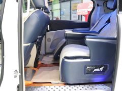 Buick GL8 Land Official Business Class 652T Comfort Edition - ფოტო 10