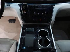 Buick GL8 Land Official Business Class 652T Comfort Edition - ფოტო 16