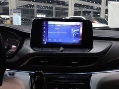 Buick GL8 Land Official Business Class 652T Comfort Edition - ფოტო 17
