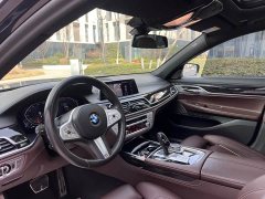 BMW 7 Series 730Li M Sport Package - ფოტო 4