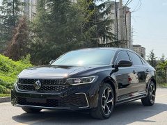 Volkswagen Passat 380TSI Starry Sky Luxury Edition - ფოტო 1