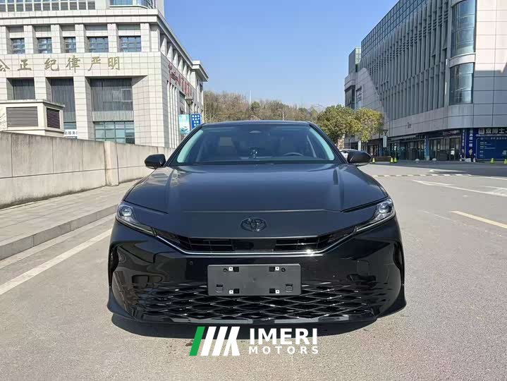 Toyota Camry Hybrid 2.0L HGVP Luxury - ავტომობილი ჩინეთიდან