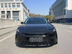 Toyota Camry Hybrid 2.0L HGVP Luxury - ფოტო 1