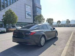 Toyota Camry Hybrid 2.0L HGVP Luxury - ფოტო 5