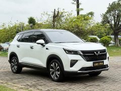 Wuling Xingchen 1.5T CVT Xinghuai Edition - ფოტო 3