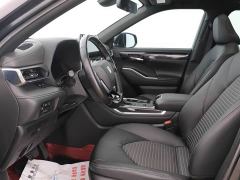Toyota Crown Land Cruiser Crown Venza 2.5L HEV AWD Premium - photo 6