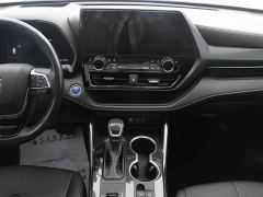 Toyota Crown Land Cruiser Crown Venza 2.5L HEV AWD Premium - photo 7