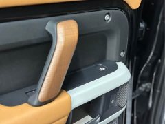 Land Rover Defender 110 P400 X-DYNAMIC HSE - ფოტო 7