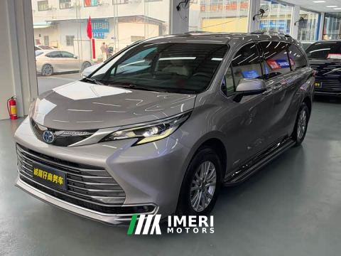 2022 Toyota Sienna 2.5L Hybrid Premium Edition