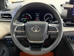 Toyota Sienna 2021 2.5L Hybrid Premium Edition - ფოტო 12
