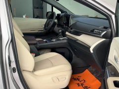 Toyota Sienna 2021 2.5L Hybrid Premium Edition - ფოტო 4