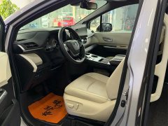 Toyota Sienna 2021 2.5L Hybrid Premium Edition - ფოტო 6