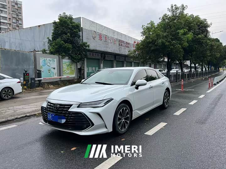 Toyota Avalon 2.0L Luxury - ავტომობილი ჩინეთიდან