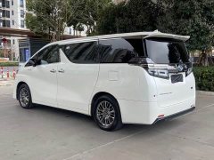 Toyota Vellfire Crown Hybrid 2.5L HV Luxury Edition - фото 6