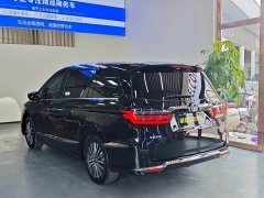 Honda Odyssey 2.0L e:HEV Luxury - ფოტო 20
