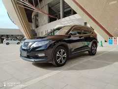 Nissan Qashqai 2.5L XL ITS CVT 4WD Luxury Pilot Edition - photo 1