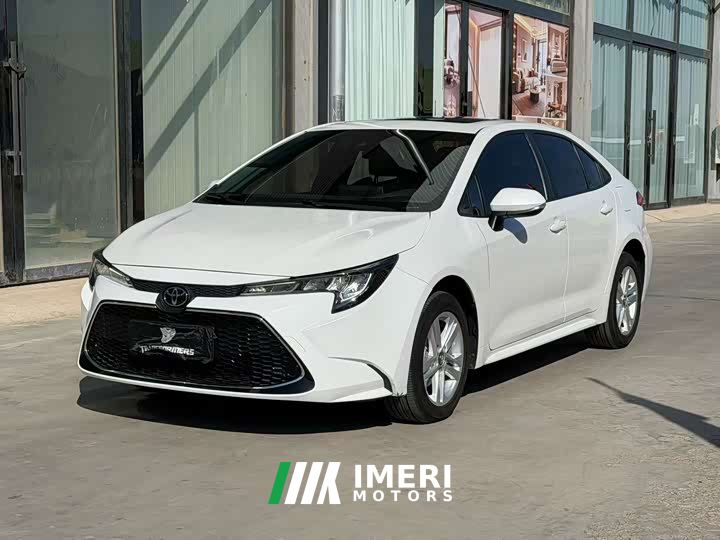 Toyota Corolla 1.8L CVT Luxury