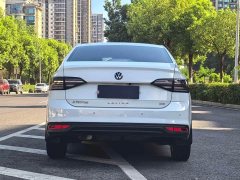Volkswagen Lavida 2023 Sharp 1.5L Manual New Edition - ფოტო 15