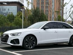 Audi A4L 40 TFSI Luxury Dynamic - ფოტო 1