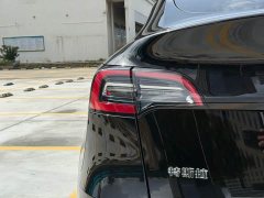 Tesla Model Y Rear-Wheel Drive - ფოტო 11