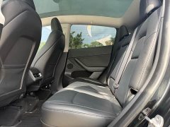 Tesla Model Y Rear-Wheel Drive - ფოტო 8